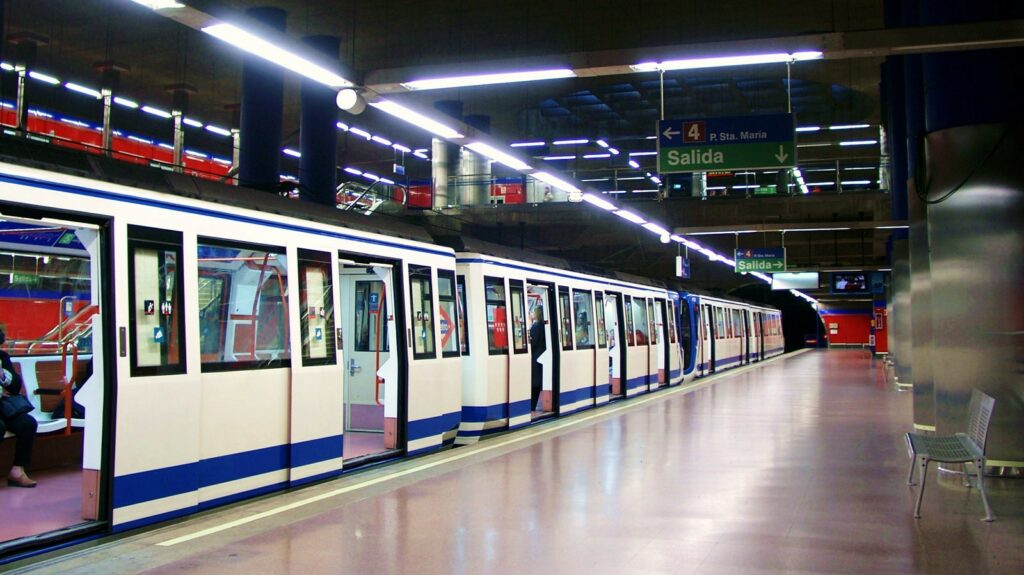 Capitala, paralizată de greva transportului public! Șoferii madrileni vor să fie mai mulți