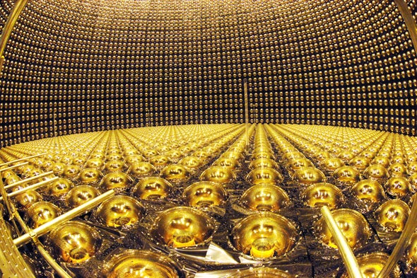 Neutrinii: cheia misterului supravietuirii materiei in Univers?