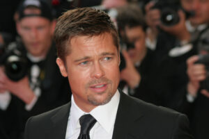 Brad Pitt a revenit la Jennifer Aniston? Sunt imagini
