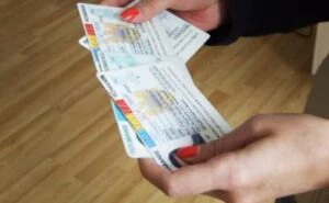 Amenzi mari pentru românii care nu locuiesc la adresa din buletin. Clarificări de la MAI