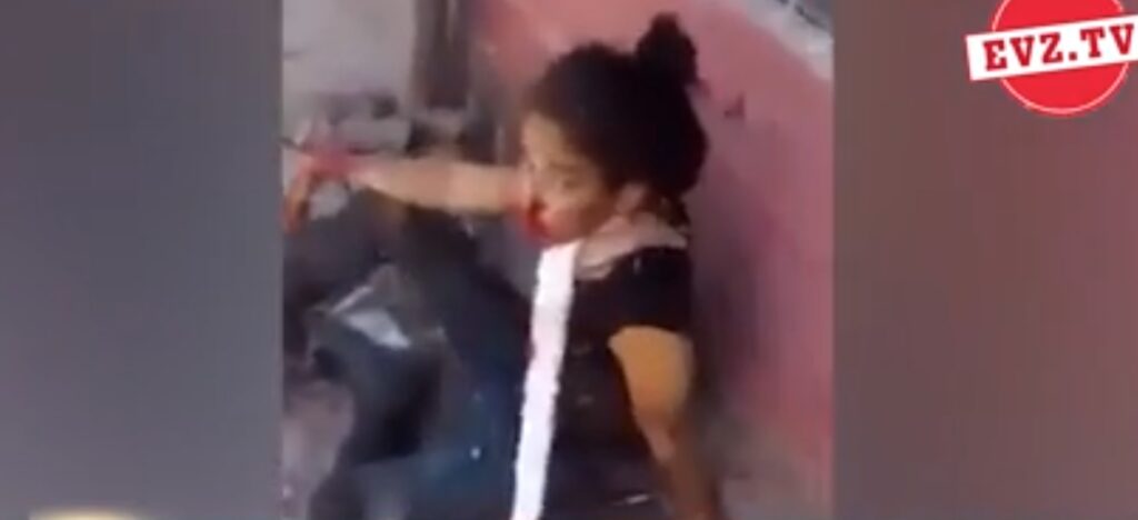 Evz.TV. „La Catrina“, ucigașa de polițiști din Mexic, ciuruită de gloanțele oamenilor legii. Avea 21 de ani și era cel mai vânat traficant de droguri