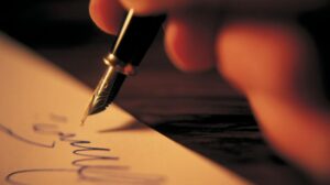 Vrei să devii scriitor? Uite unde trebuie să trimiți manuscrisele și care sunt condițiile!