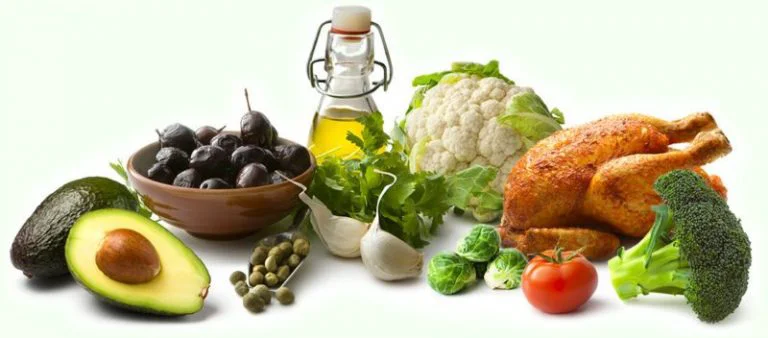 Trei diete care previn îmbătrânirea organismului. Dieta ketogenică - ce alimente sunt recomandate?