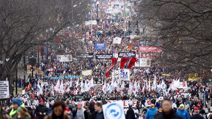 Așa arăta puhoiul de lume de la Marșul pentru Viață din America (VIDEO)