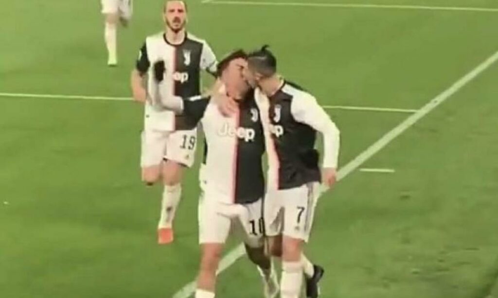 Moment controversat în fotbalul mare. Ronaldo, gest incredibil! VIDEO