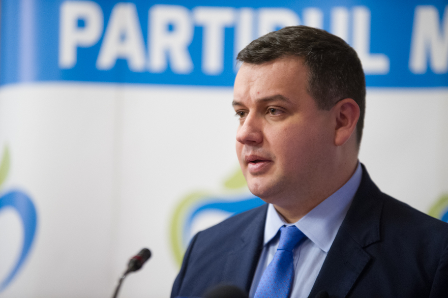 „Păcăliciul politicii”, cel mai norocos politician și românul anului în PE