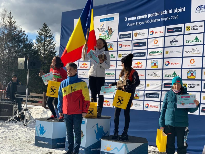 Performanțe uriașe în schiul românesc! A plouat cu medalii