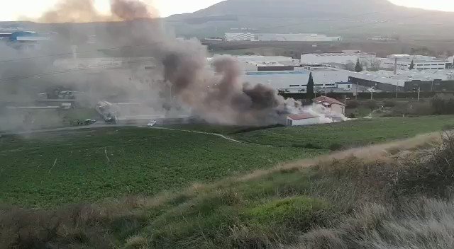 Accident aviatic cu urmări tragice. Avionul s-a prăbușit și a luat foc. VIDEO