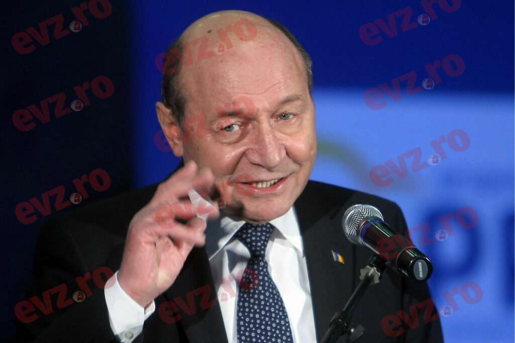 Băsescu iese iar la atac: ”Au făcut o imagine deplorabilă poporului român”