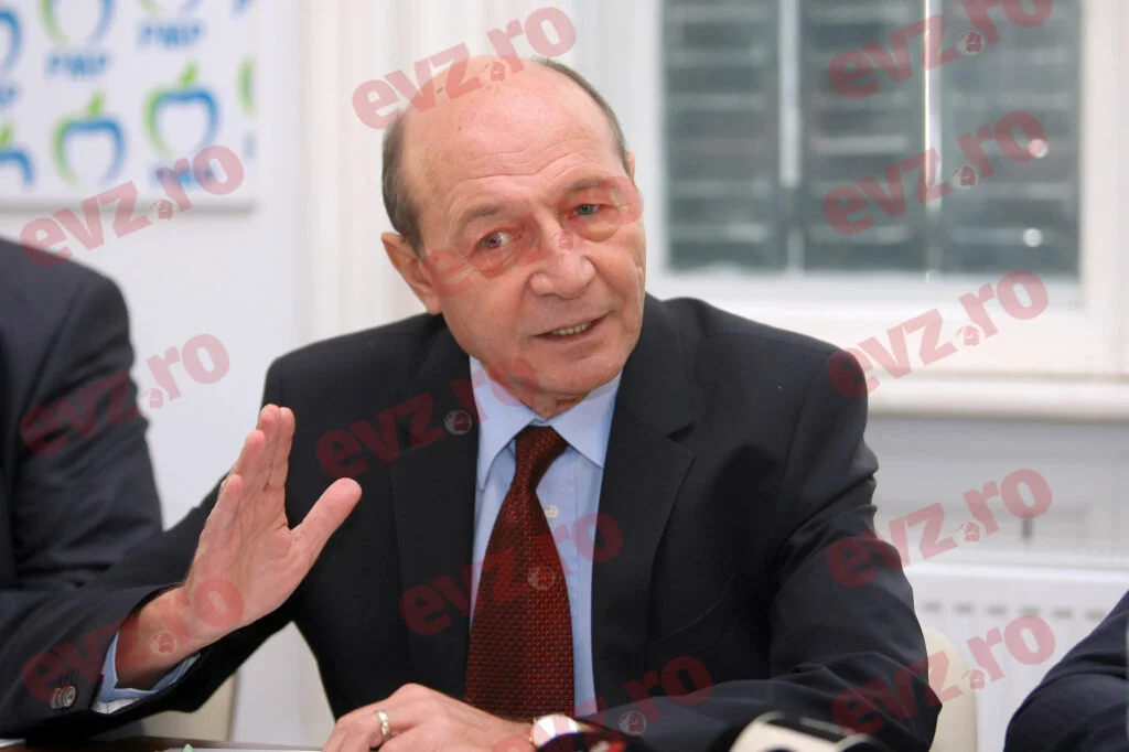 Răsturnare de situație în dosarul lui Traian Băsescu. Fostul președinte renunță la o cale de atac extraordinară