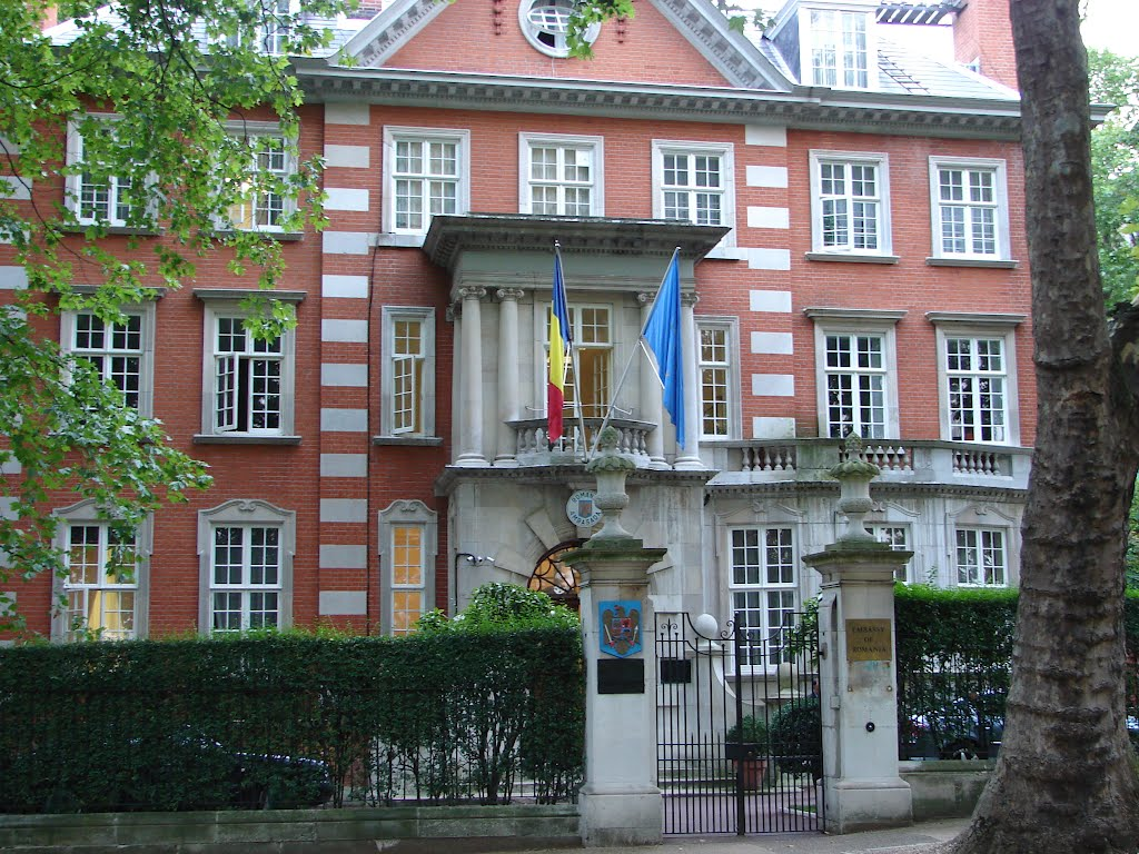 Ambasada României la Londra a acumulat o datorie uriașă. „Ei mă tot duc cu vorba”