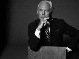 Giorgio Armani vrea să se pensioneze. Celebrul creator de modă are 90 de ani