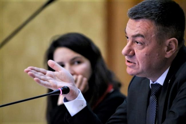 Trădare în PNL! Un deputat și ministru, împotriva lui Orban și Iohannis
