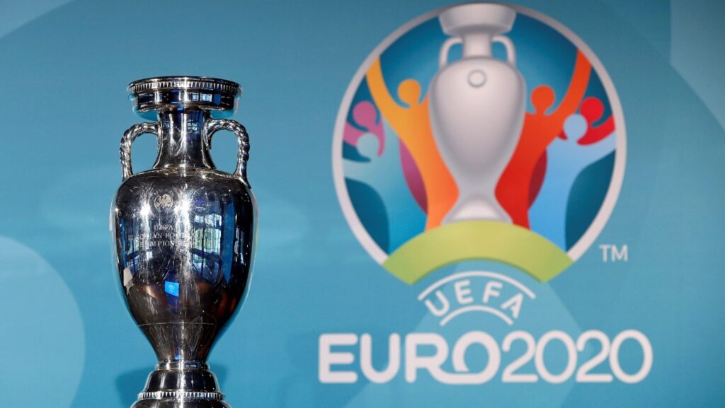 Două orașe vor să renunțe la găzduirea meciurilor de la Campionatul European de Fotbal