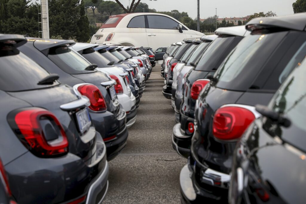 HABERLER: În octombrie, sectorul auto și-a majorat exporturile către UE cu 6%