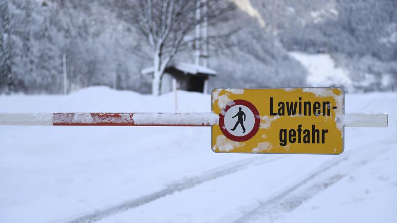 Tragedie în Austria: Cinci cehi și un polițist local, uciși în munți