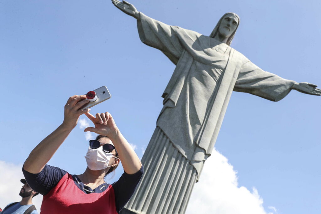 Tradiționala petrecere de Anul Nou de pe plaja Copacabana, anulată din cauza pandemiei