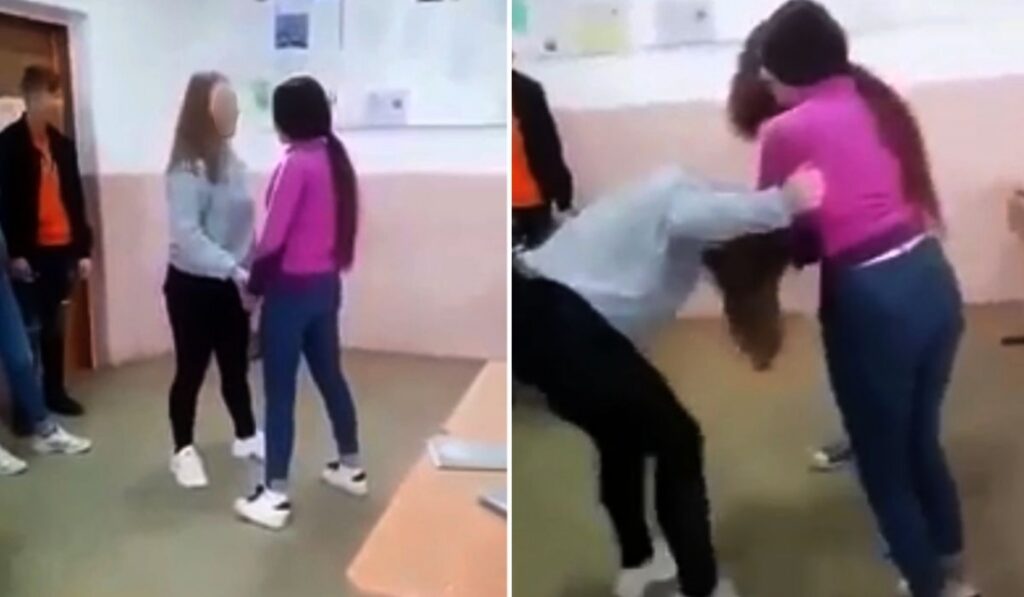 Două eleve din Botoșani s-au bătut până la leșin. VIDEO!