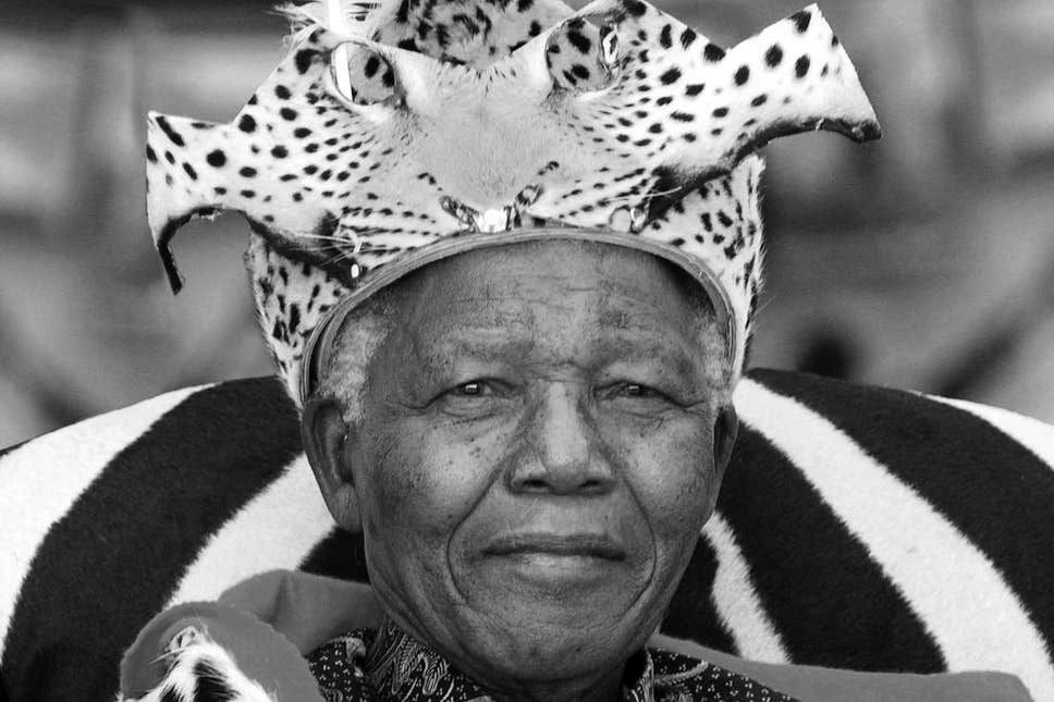 Regele urmașilor lui Nelson Mandela a făcut prăpăd la palat