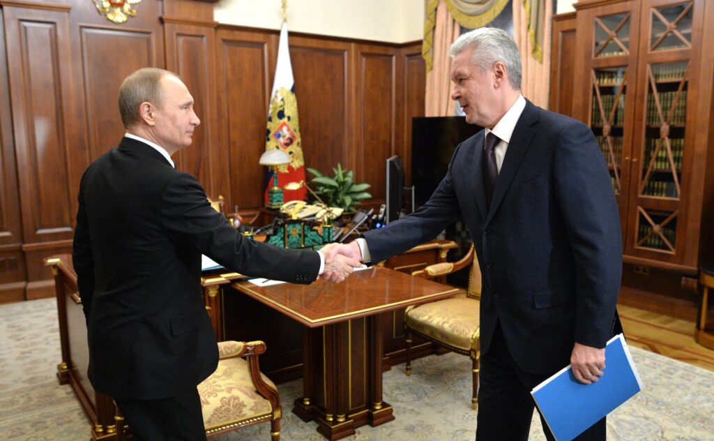 Putin lasă altora anunțul veștilor proaste. Primarul Moscovei iese din umbră
