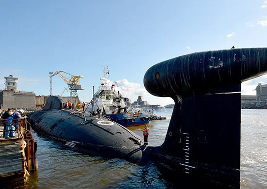 Manevrele Kremlinului cu submarine nucleare, în plină criză. Ce sunt rachetele Kalibr