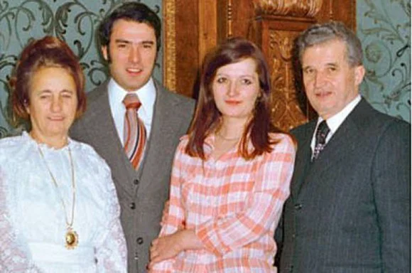 Ceaușescu închide restaurantele ca să nu mai bea Nicu și Zoia