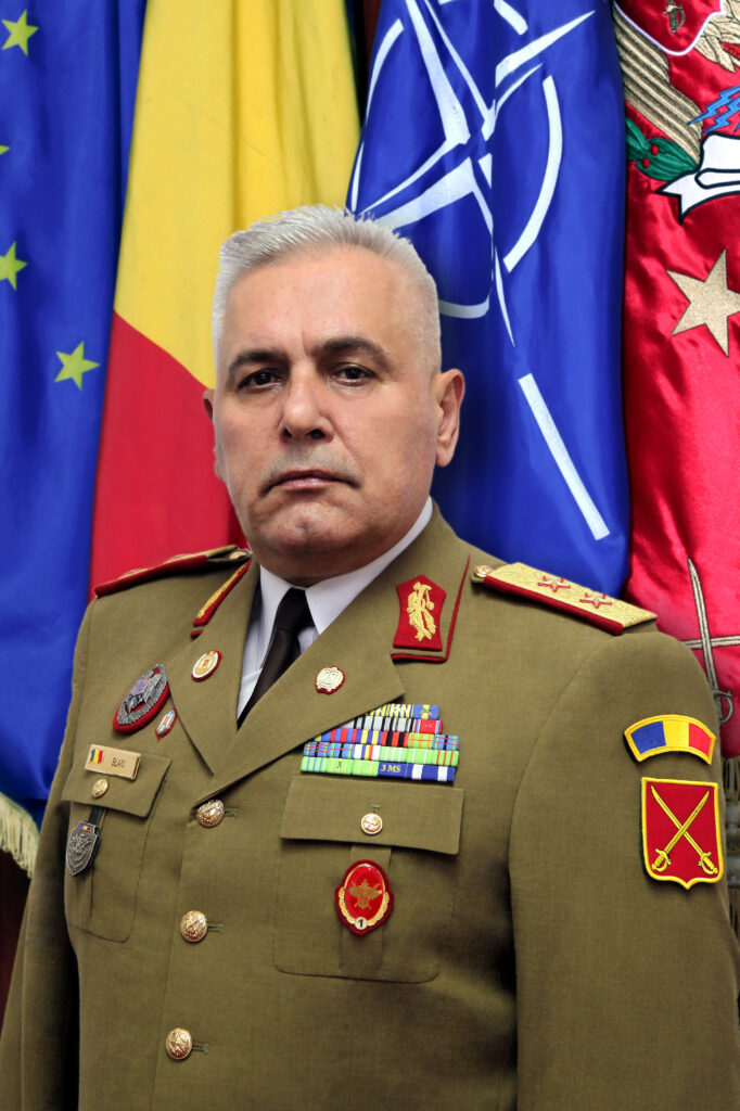 Ministrul Ciucă dă iama în generali. Schimbare la conducerea Diviziei 4 Gemina