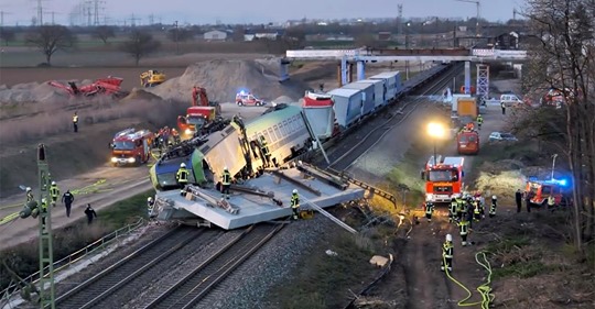 Accident feroviar grav în Germania! Imagini șocante de la fața locului