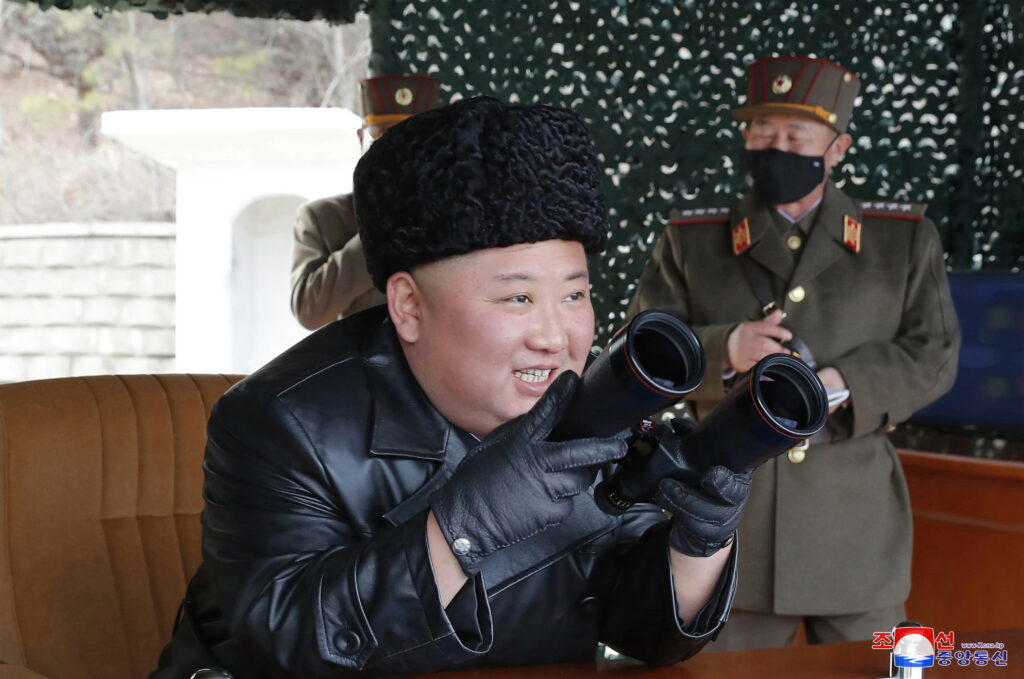 Coreea de Nord, Kim Jong-un îşi face reapariţia și ordonă: „Pregătiți-vă pentru război”