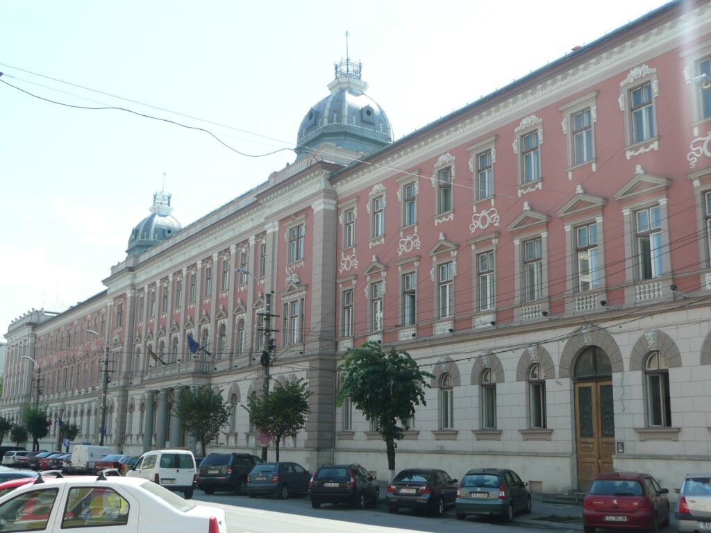 Judecătoria Cluj Napoca pare paralizată! Chestiunile de viață și de moarte nu se judecă