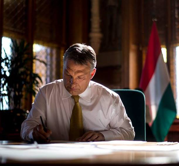 Le Monde. Orban rescrie istoria Holocaustului în Ungaria