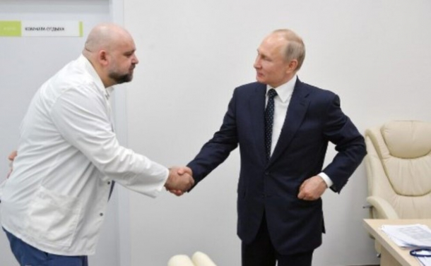 Putin, în mare pericol! Președintele Rusiei, suspect de coronavirus