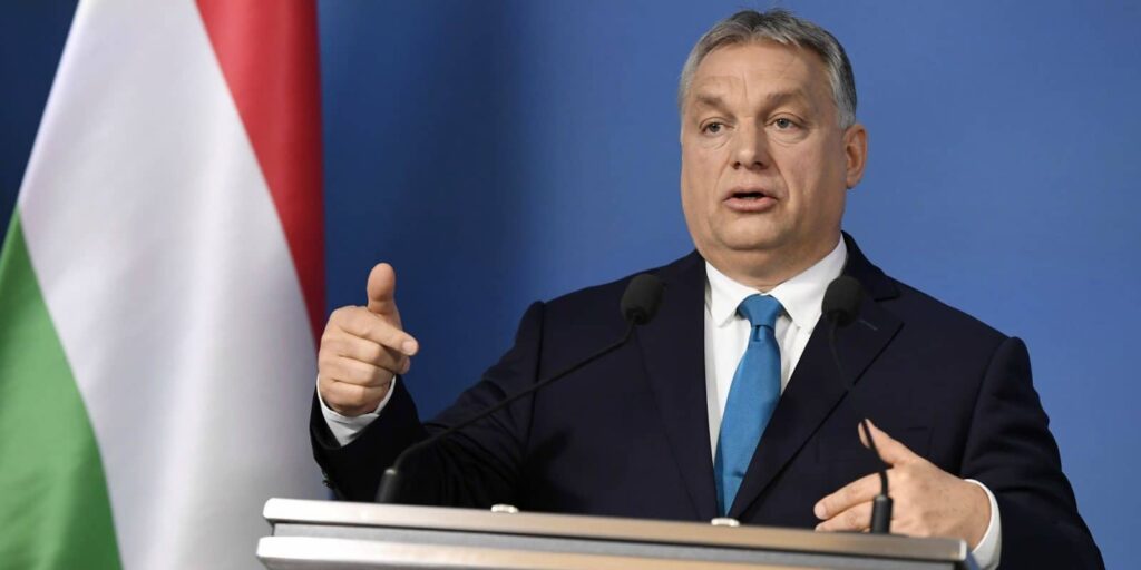 Trei sferturi dintre unguri sunt mulţumiţi de cum apără Viktor Orban granițele țării!