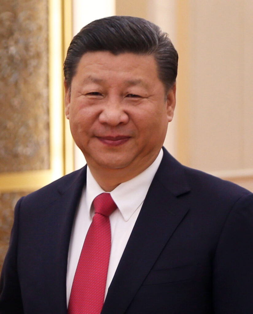 „Unchiul” Xi își freacă mîinile. Uriaș export de măști pentru Franța