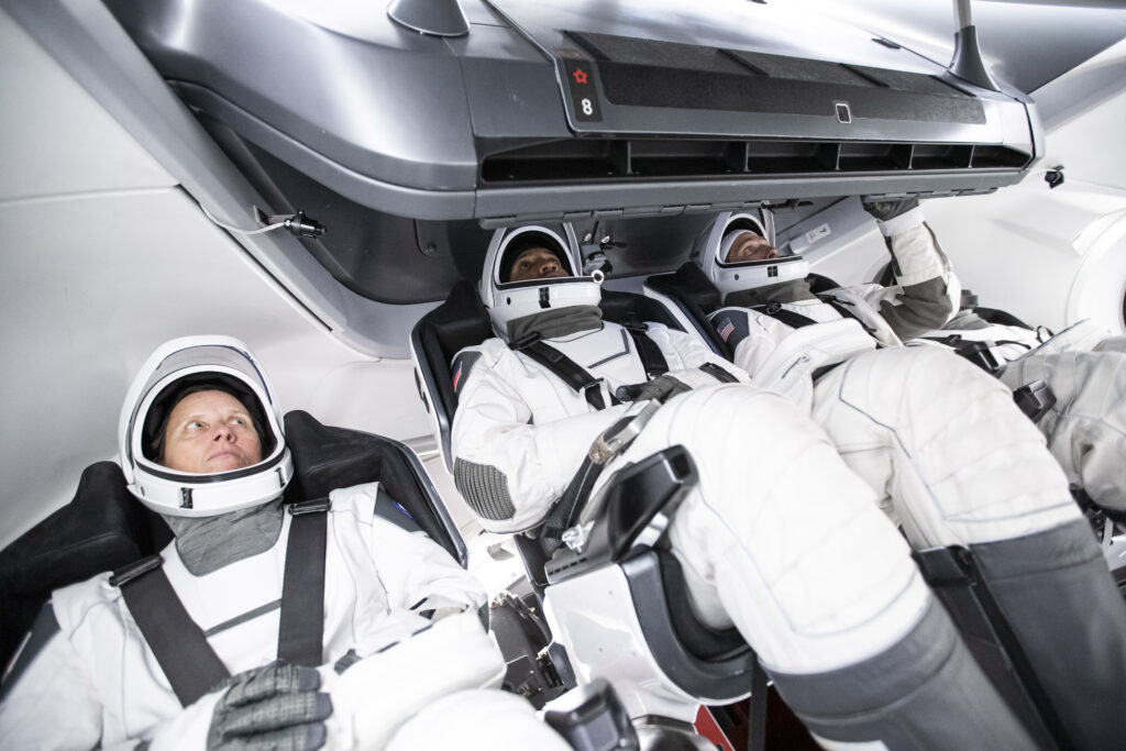 NASA și SpaceX vor să facă istorie: Lansarea navei cu echipaj uman, programată astăzi!