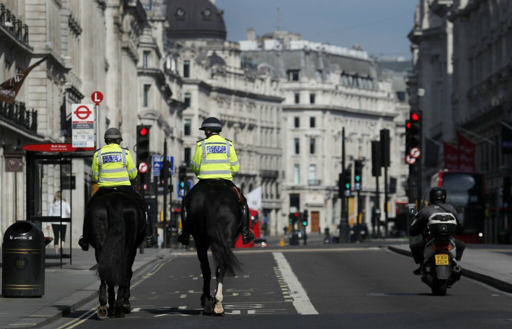 Coordonatorul luptei antiterorism din Marea Britanie a avertizat că siguranţa ţării va fi afectată