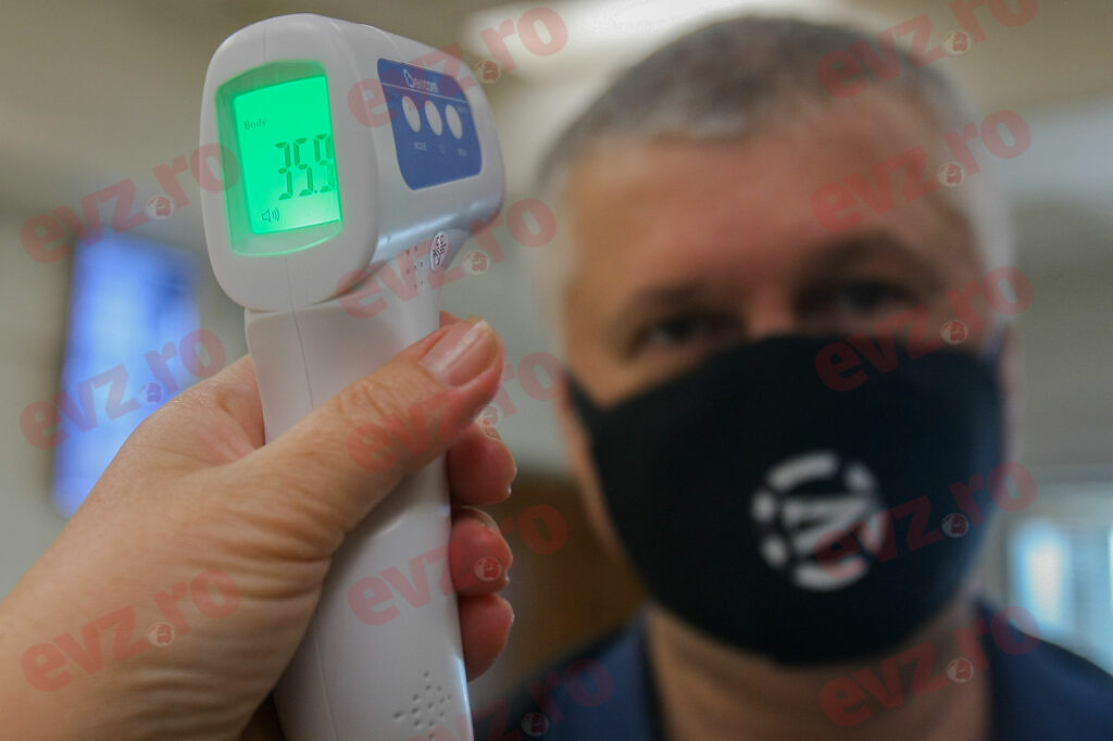 Scandalul termoscanerelor. Decizii radicale luate de cele mai mari hipermarketuri din România