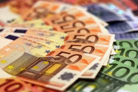 Bani europeni pentru firmele românești lovite de pandemie. Cu ce sume se implică UE