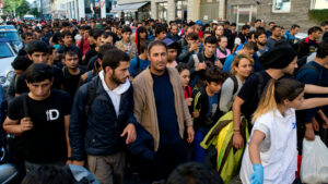 Val de proteste în Marea Britanie, împotriva migranților