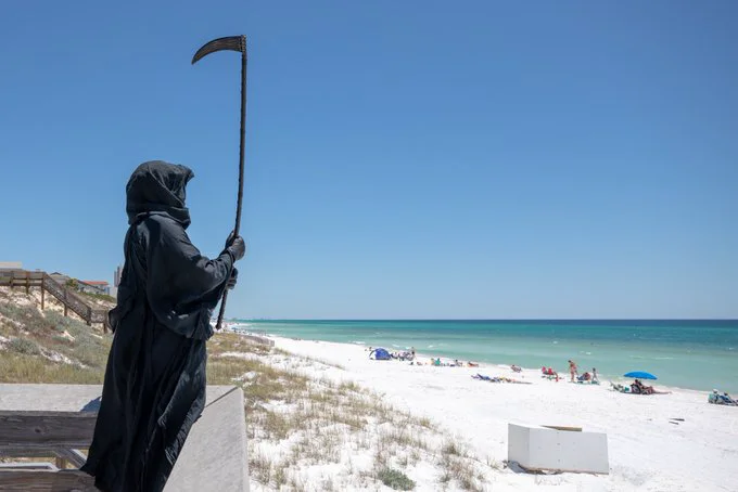 A apărut Moartea pe plajă! Imagini şocante în articol