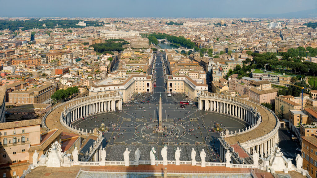 Coronavirus lovește până și finanțele Vaticanului