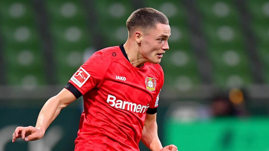 Noul fotbalist fenomen de la Lerverkusen face istorie! A devenit cel mai tânăr marcator din Bundesliga