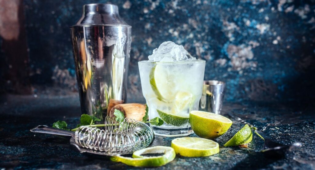 Rețeta celui mai iubit cocktail din lume. Băutura ideală pentru zilele toride