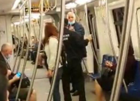 Haos la metrou. Un tânăr din Capitală a provocat un scandal imens