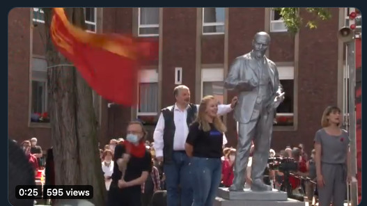 Statuie a lui Lenin, dezvelită în Germania. Pe asta n-o mai dărâmăm?