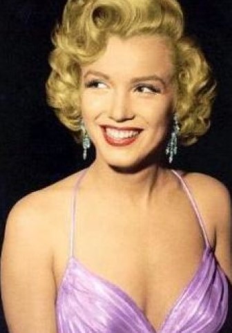 A fost odată la Hollywood. Marilyn Monroe, cel mai nefericit copil: abuzată, violată, închisă în orfelinate