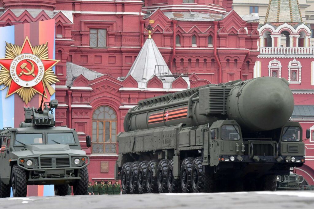 Rusia își arată colții: Arme hipersonice? Le distrugem. Avioane invizibile? Le distrugem