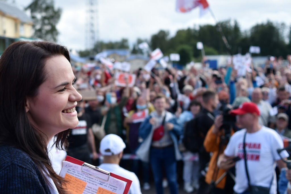 Lidera opoziției din Belarus avertizează: De data asta noi numărăm voturile
