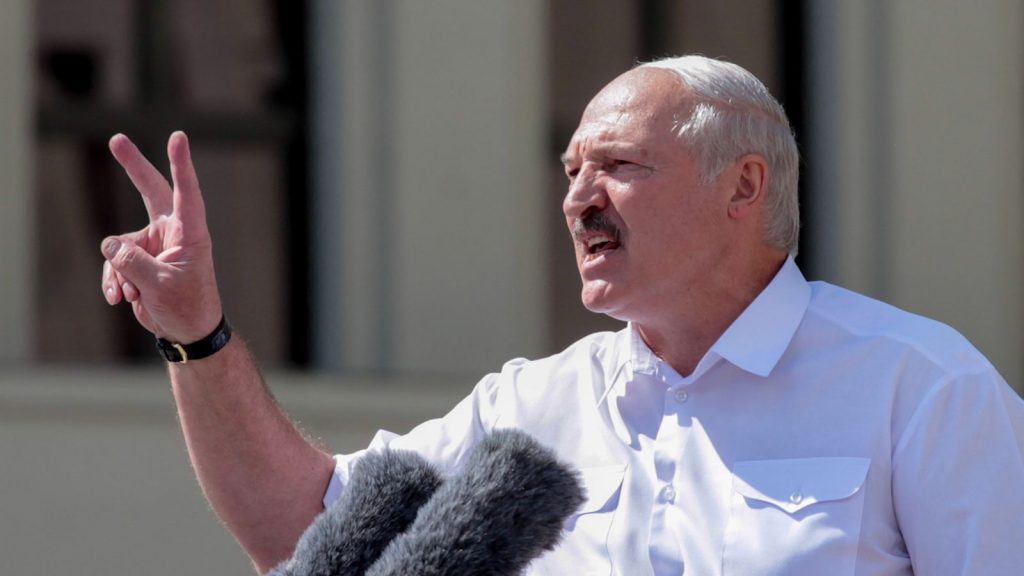 Macron: Lukașenko trebuie să plece. Nu e clar unde, când și cum
