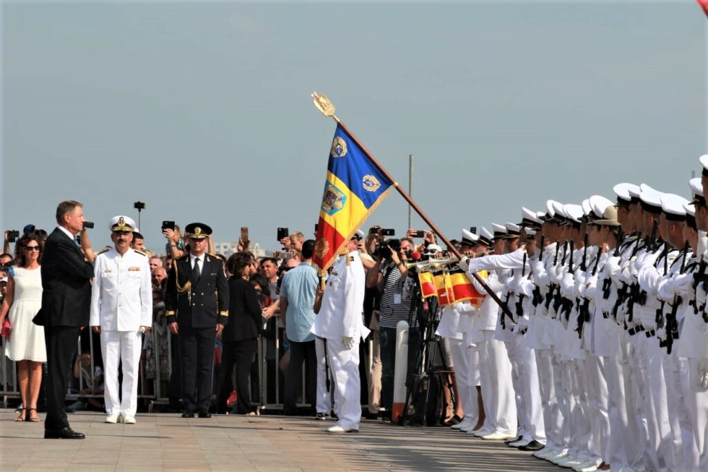 Ziua Marinei, fără public, dar cu președintele Klaus Iohannis pe Fregata „Regina Maria”